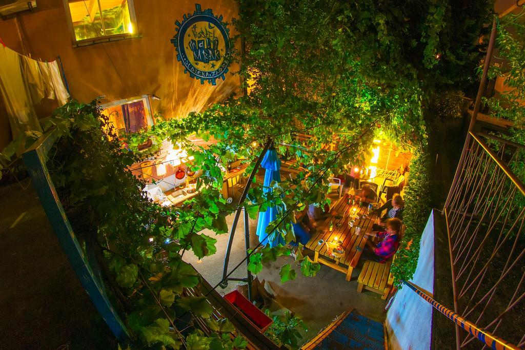 Hostel Mali Mrak ซาเกร็บ ภายนอก รูปภาพ